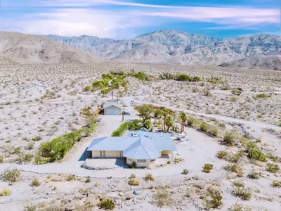 Desert Oasis with Pool & Views Near Coachella & Joshua Tree - California luxury mansion wedding venue - Photo 1