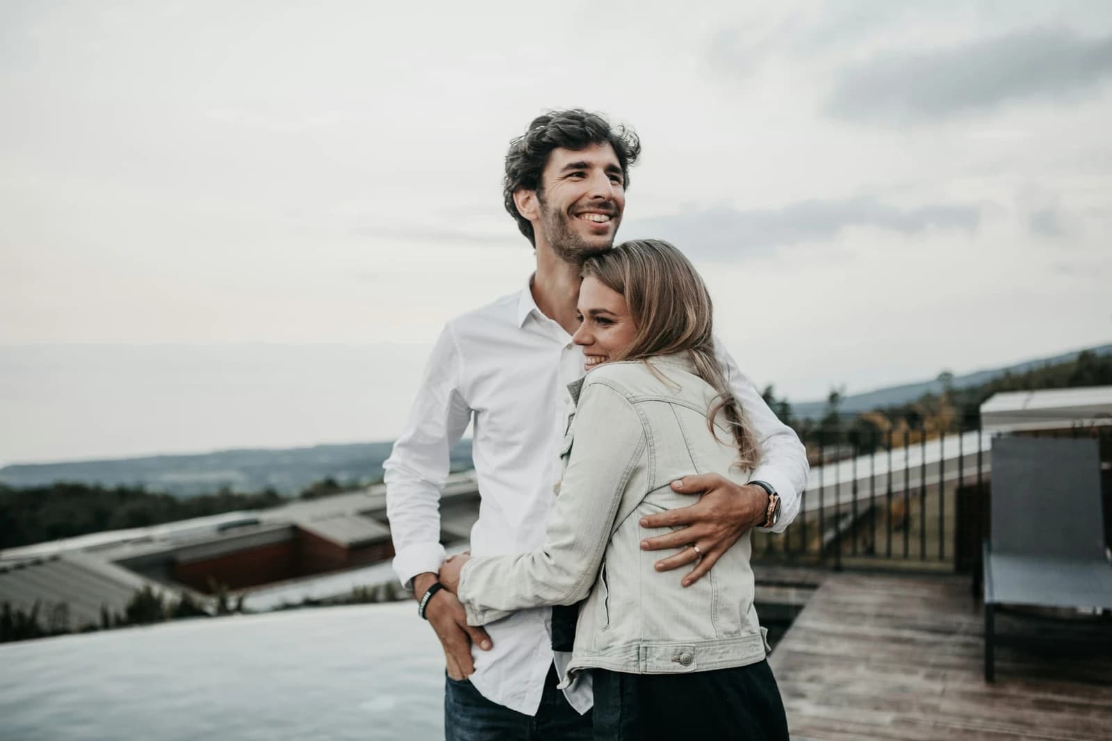 10 Things Every Couple Should Talk About After Getting Engaged (Before You Pick the Cake)