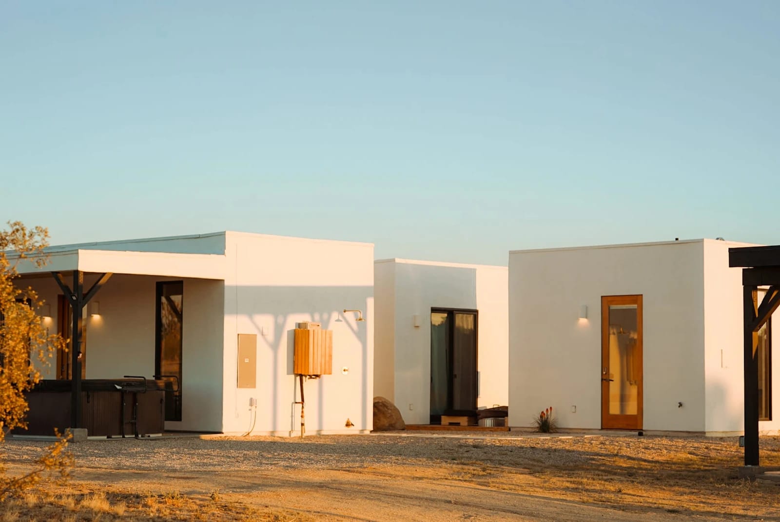 Featured image for Joshua Tree Intimate Escape: Yucca Valley Wedding Venue