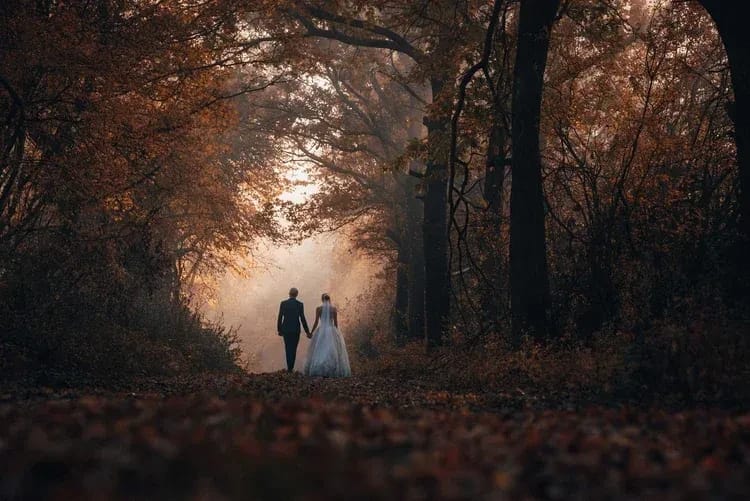 How to Find the Best Photo Spots at Your Wedding Venue