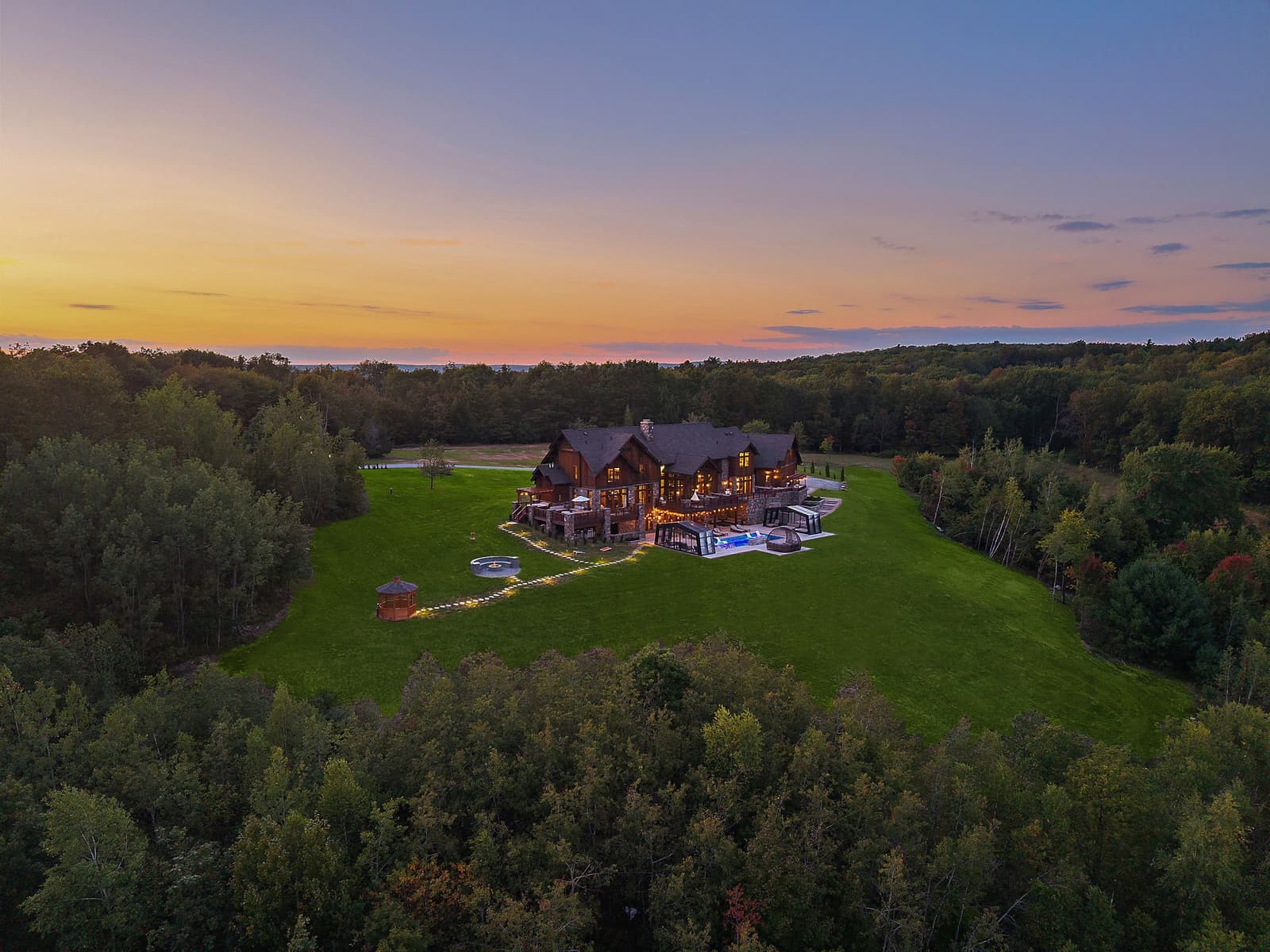 Book a Full Weekend Estate Wedding With WedStay