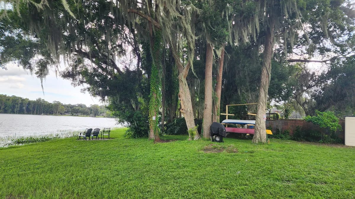 Featured image for Why Multi-Day Vacation Rental Weddings Fail