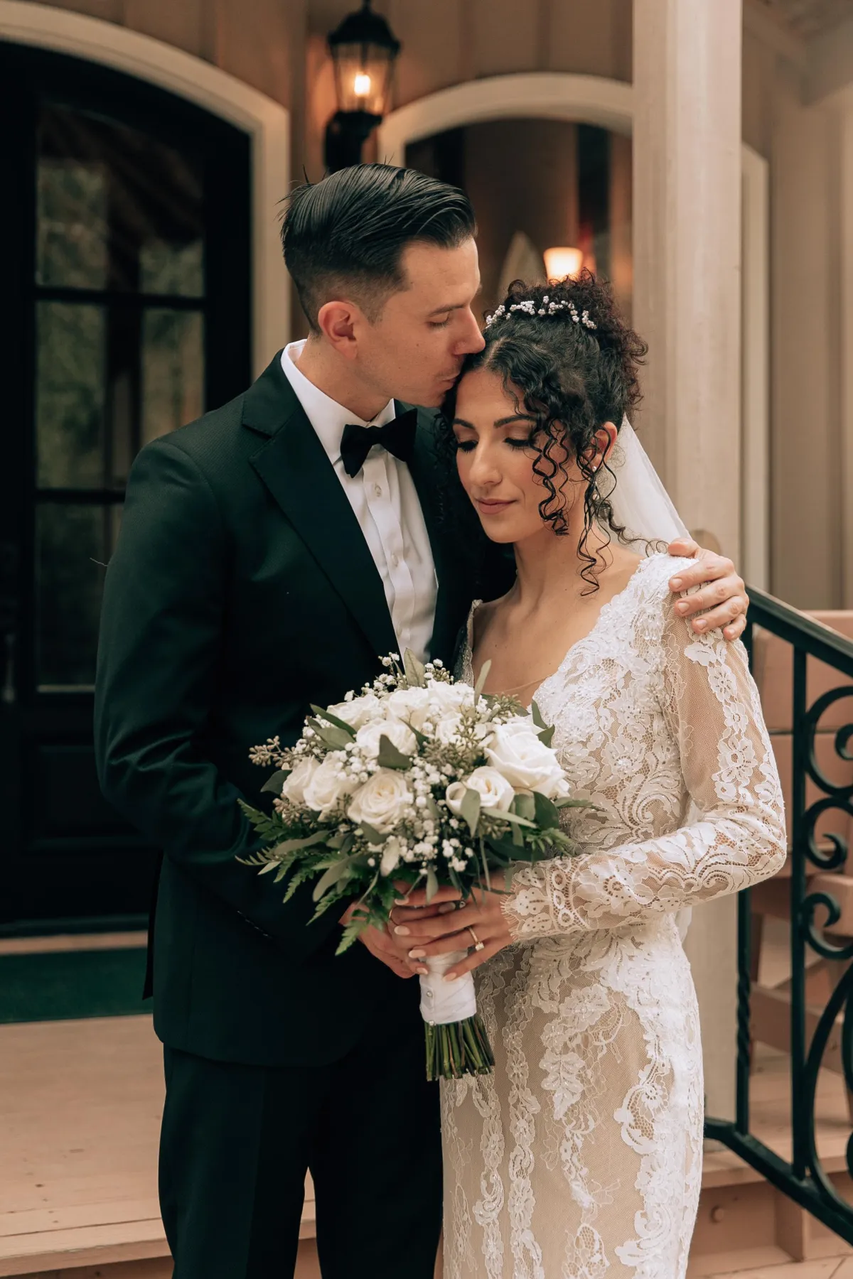 Elegant wedding floral design and setup by Sweet Juliet Designs