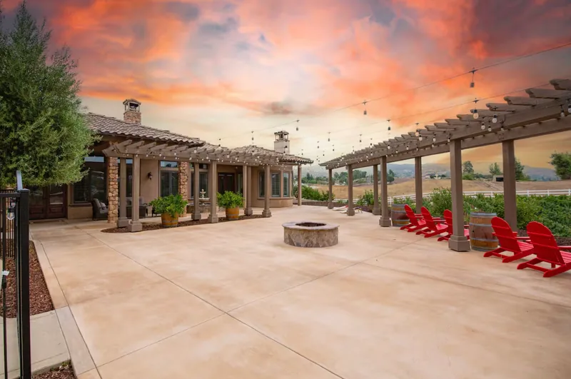 Event space at Tuscan Vineyard Estate in Temecula Wine Country – Resort-Style Pool, Gym, & Game Room