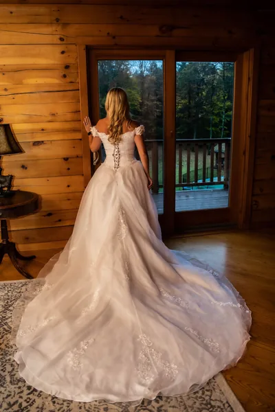 Event space at Forest Estate with Pool & Hot Tub on 62 Private Acres – Connecticut Wedding Retreat