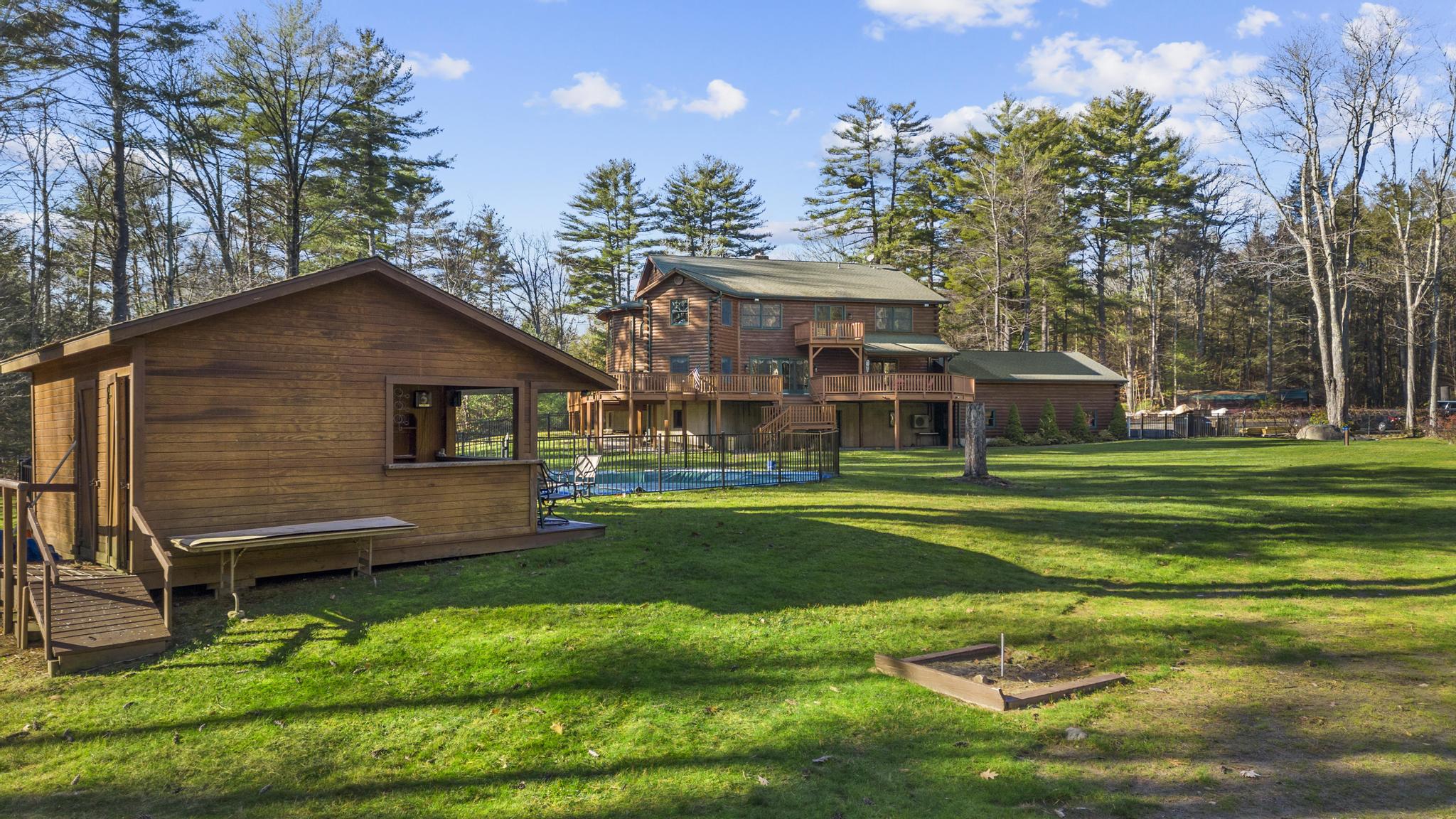 Event space at Forest Estate with Pool & Hot Tub on 62 Private Acres – Connecticut Wedding Retreat