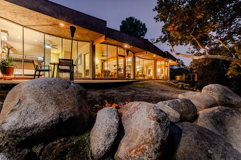 Modern outdoor wedding inspiration — Sequoia Foothills Riverfront Collection — Four Adjacent Homes with Private River Access in Three Rivers, California. Three Rivers collection wedding venue with…