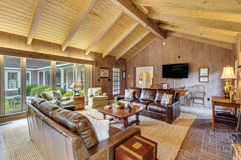 Private 80+ Acre Georgia Wedding Estate with 4 Homes, 12 Suites - Photo 3