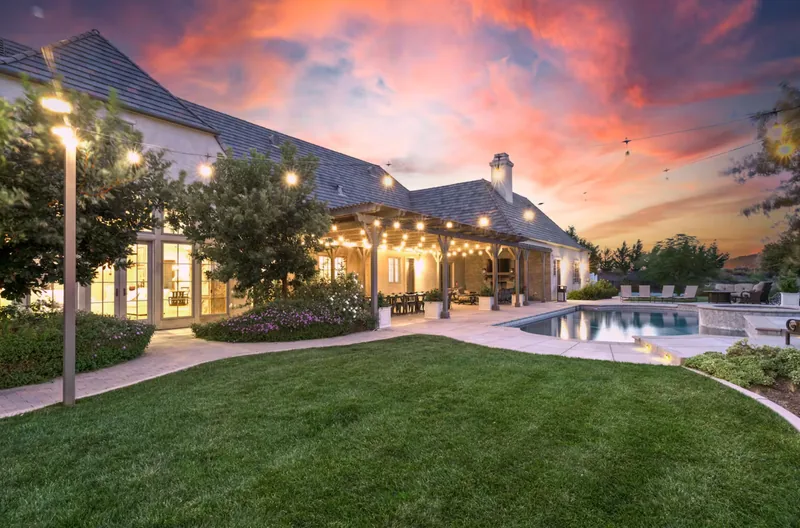 Event space at Temecula Hills Estate with Pool, Pickleball Court & Guest House